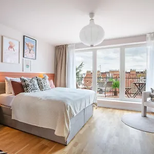 Turnkey I Letna Park Apartment Prag