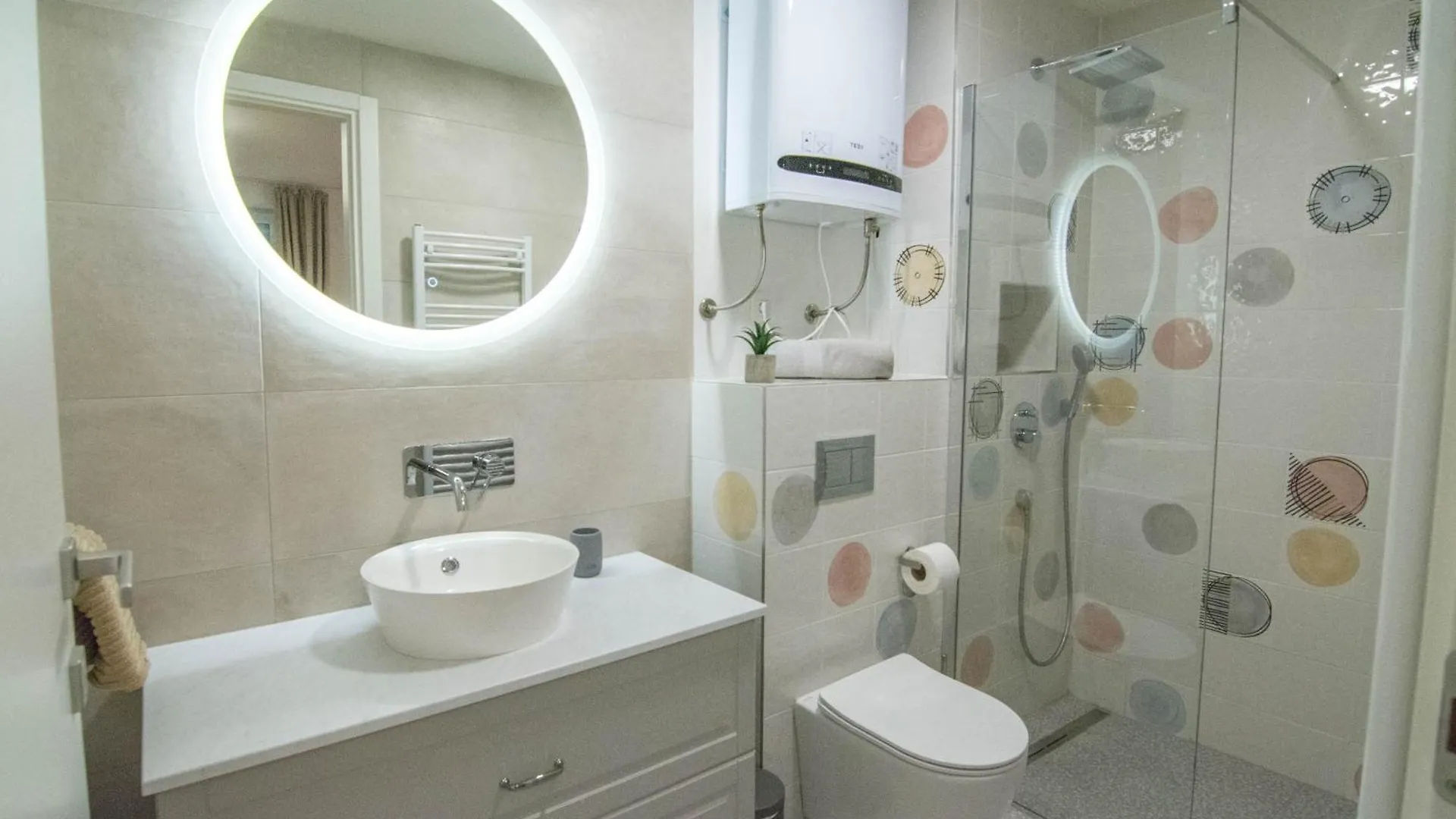 Romiru Rooms And Studio Apartment Σπλιτ